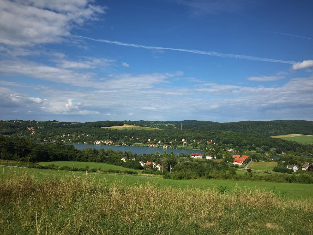 Готель Levendula Porta Es Pajtaszinhaz Орфів Екстер'єр фото